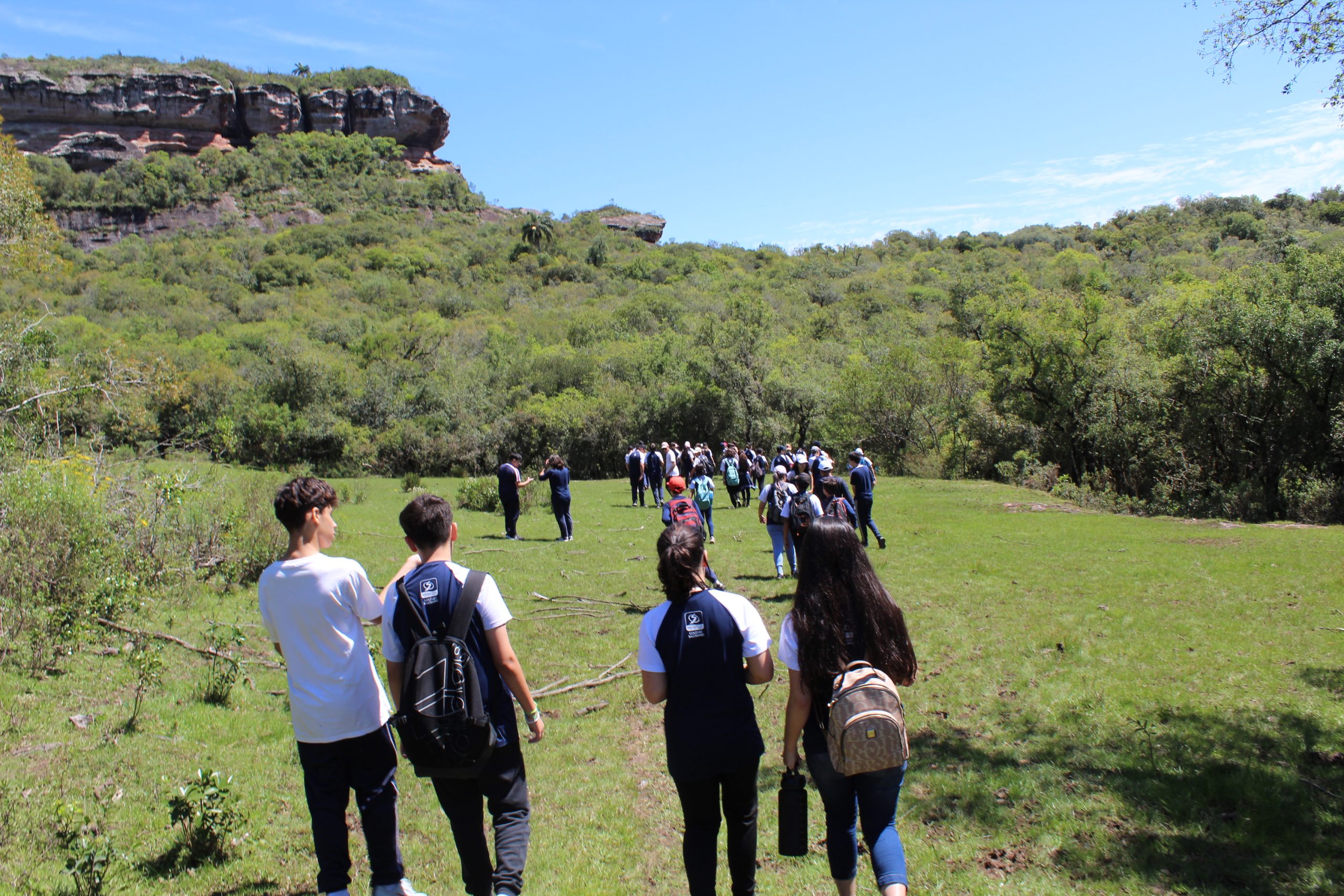 TRILHA DOS 7º E 8º ANOS EM MINAS DO CAMAQUÃ