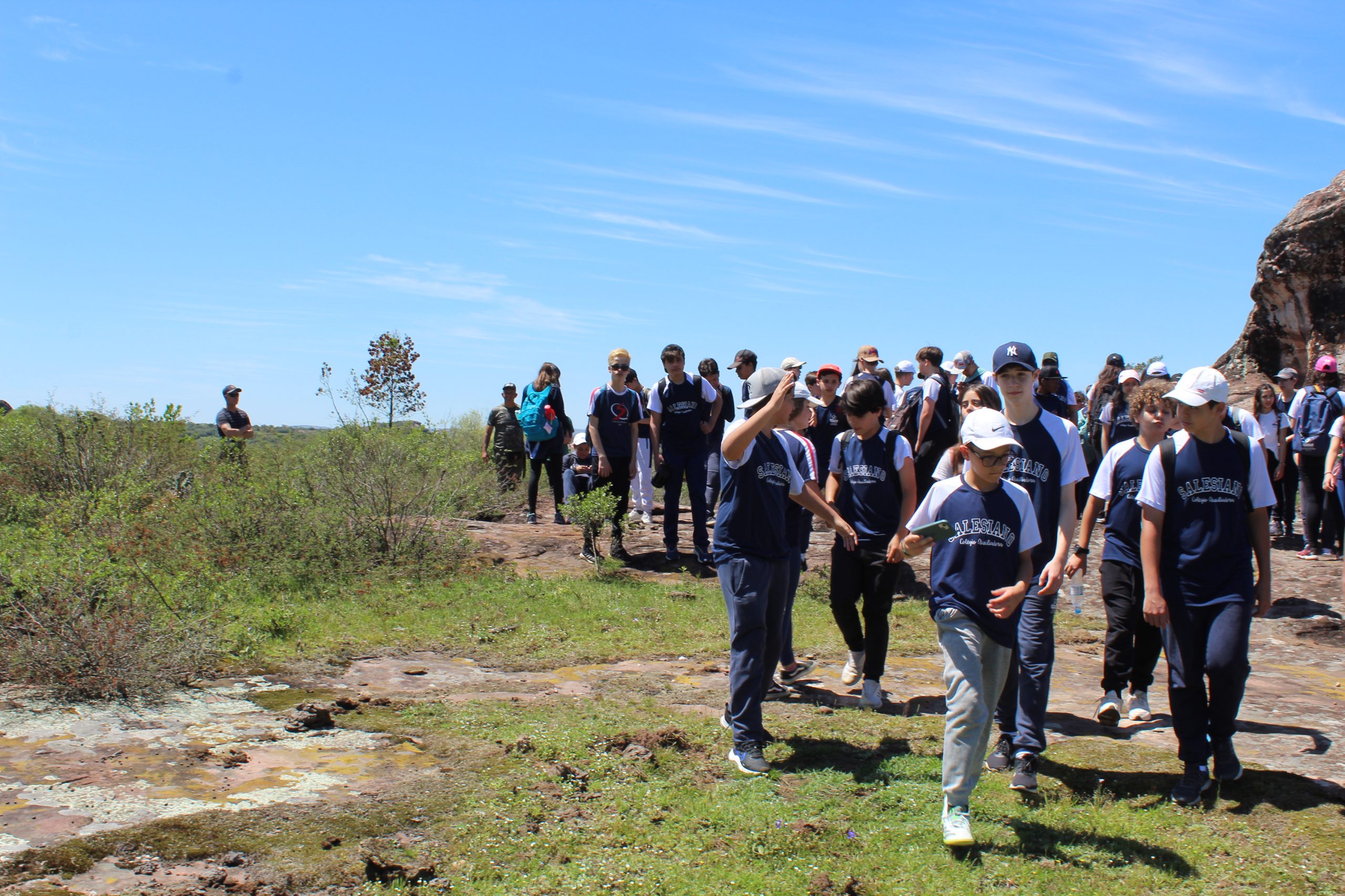 TRILHA DOS 7º E 8º ANOS EM MINAS DO CAMAQUÃ